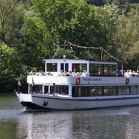 Moderne Wohlfuehloase Zentral In Seenaehe - Pillow Menu, 2 Stk 55