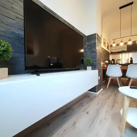 Moderne Wohlfuehloase Zentral In Seenaehe - Pillow Menu, 2 Stk 55