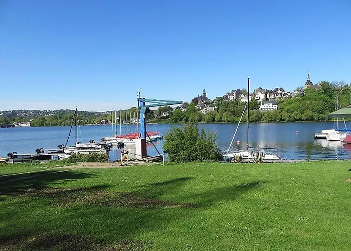 Moderne Wohlfuehloase Zentral In Seenaehe - Pillow Menu, 2 Stk 55