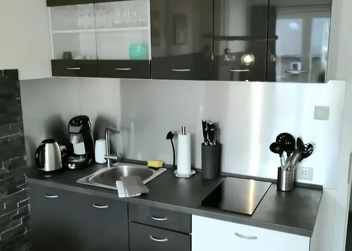 Moderne Wohlfuehloase Zentral In Seenaehe - Pillow Menu, 2 Stk 55