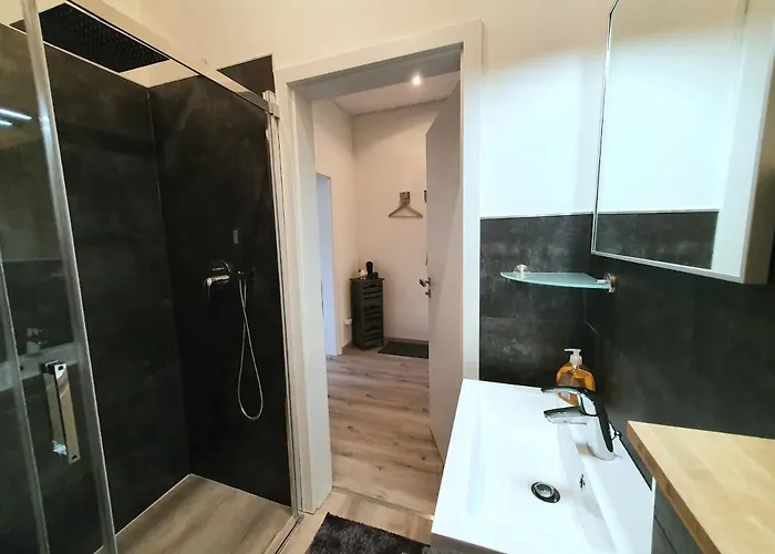 Moderne Wohlfuehloase Zentral In Seenaehe - Pillow Menu, 2 Stk 55